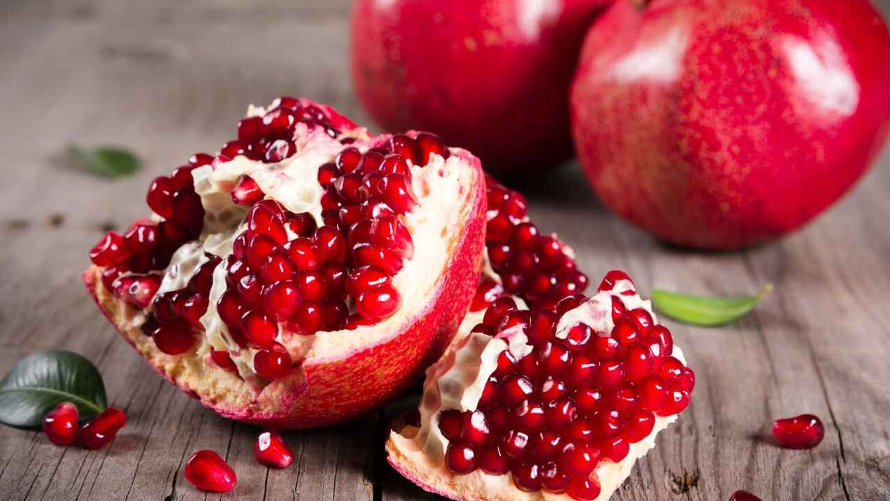 Pomegranate normalizes hormonal health in men